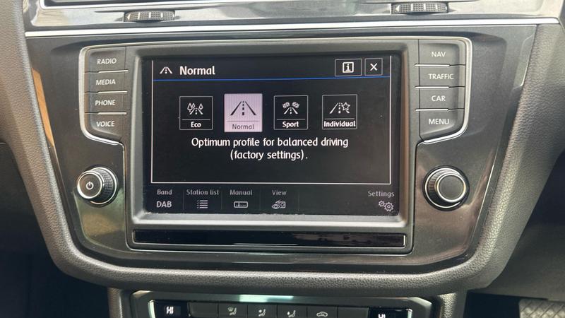 Used Volkswagen Tiguan 2016 for sale - 76382201: Photo 31