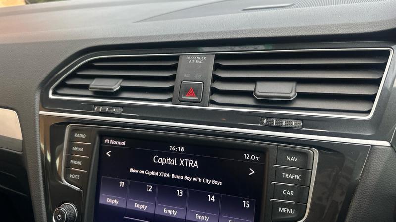 Used Volkswagen Tiguan 2016 for sale - 76382201: Photo 49