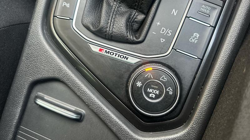 Used Volkswagen Tiguan 2016 for sale - 76382201: Photo 9