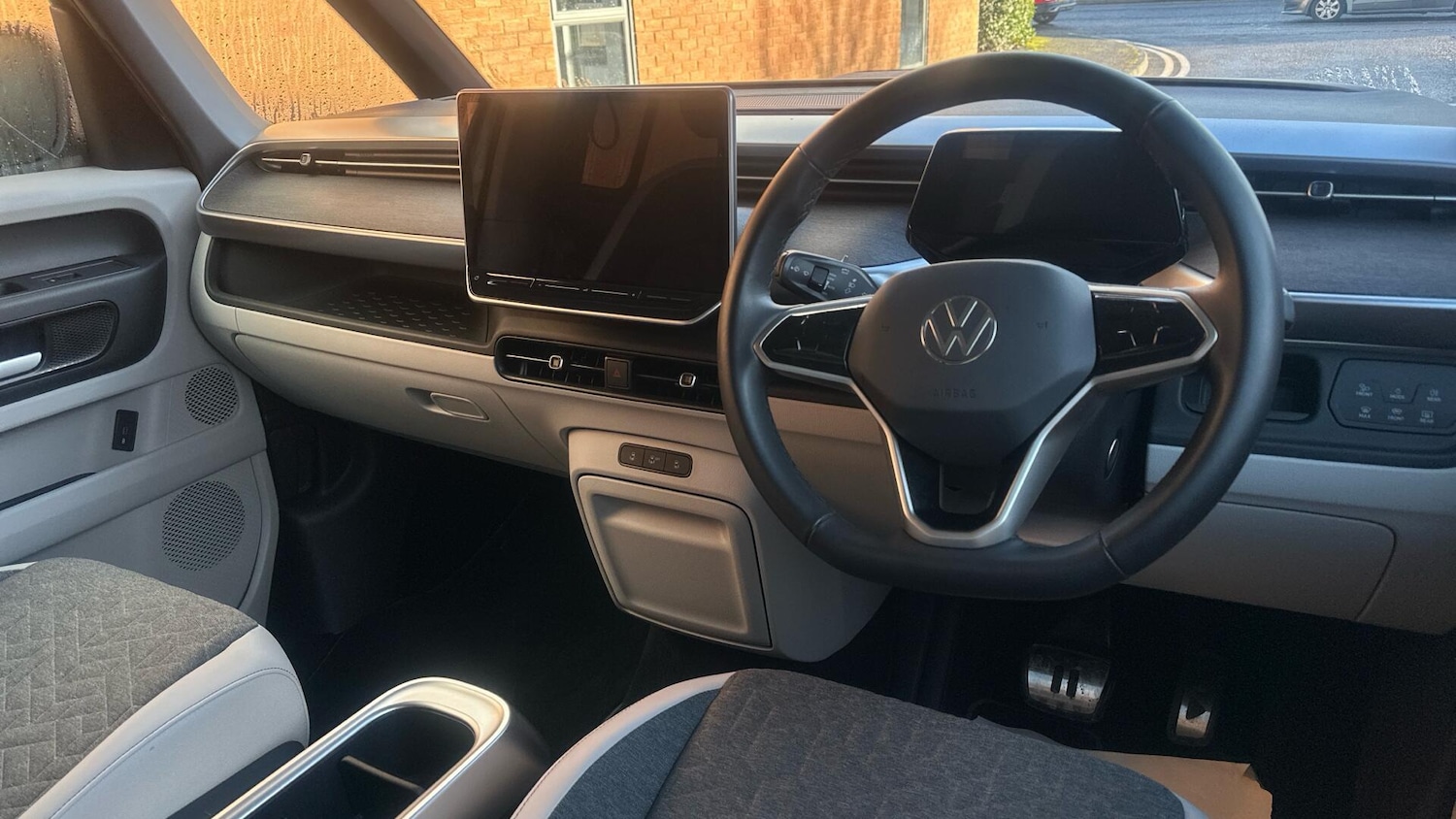 Used Volkswagen ID.Buzz 2025 for sale - 77515594: Photo 6