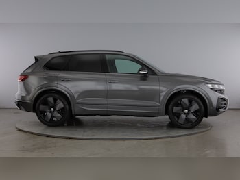 Used Volkswagen Touareg 2026 for sale - 78906468: Photo