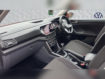 Used Volkswagen T-Cross 2019 for sale - 77707996: Photo