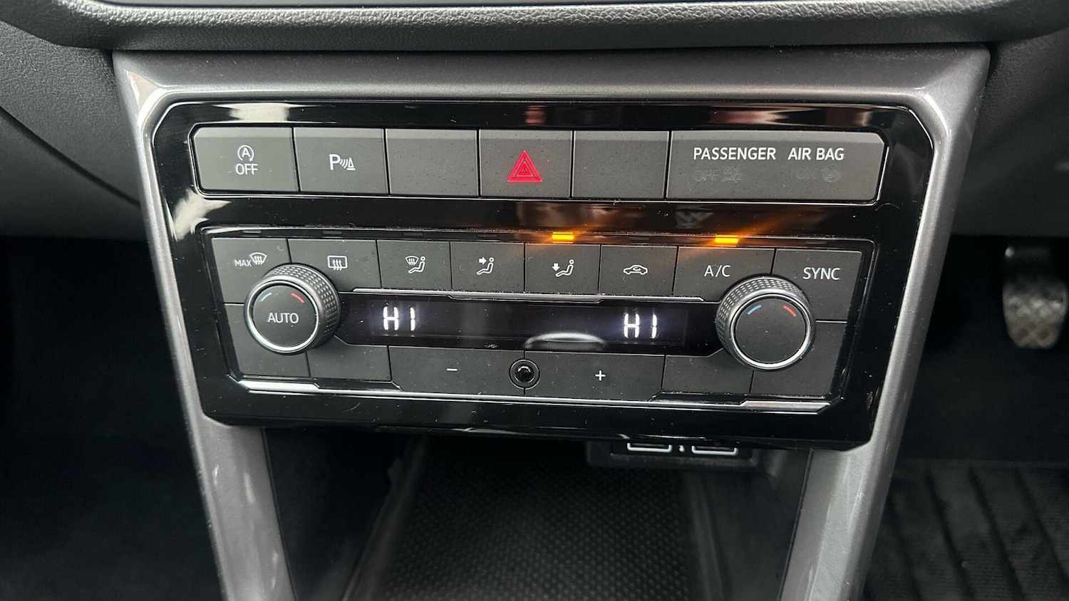 Used Volkswagen T-Cross 2019 for sale - 77707996: Photo 34