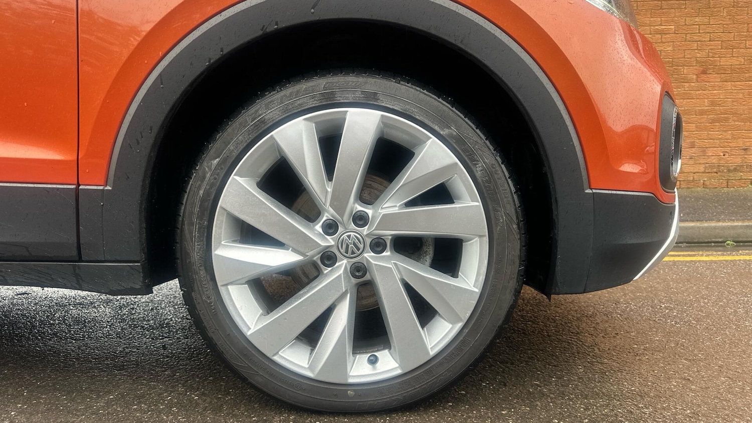 Used Volkswagen T-Cross 2019 for sale - 77707996: Photo 5