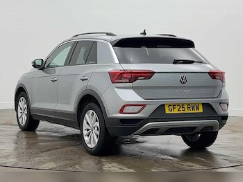 Used Volkswagen T-Roc 2025 for sale - 77406891: Photo