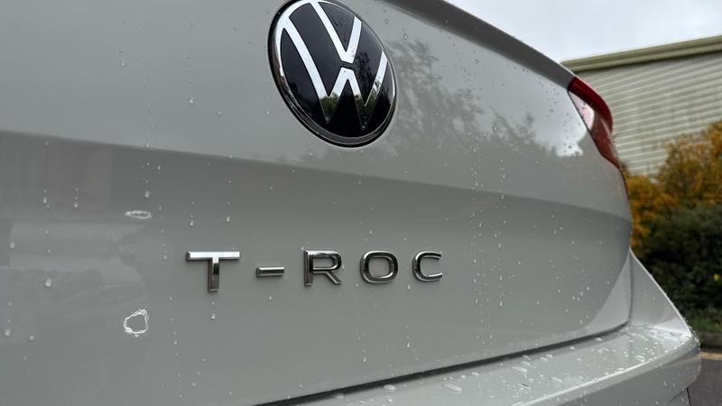 Used Volkswagen T-Roc 2023 for sale - 75947019: Photo 17