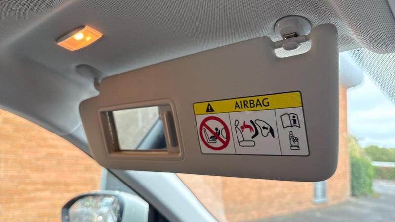 Used Volkswagen T-Roc 2023 for sale - 75947019: Photo 27