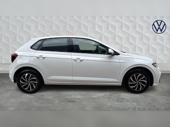 Used Volkswagen Polo 2023 for sale - 78956997: Photo