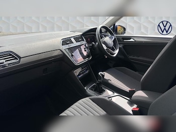 Used Volkswagen Tiguan Allspace 2024 for sale - 75289003: Photo