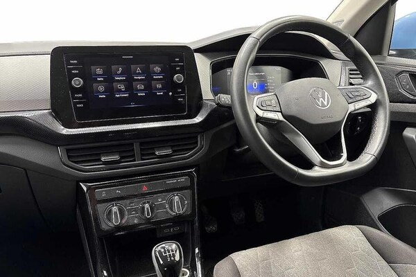 Used Volkswagen T-Cross 2024 for sale - 76290388: Photo 2