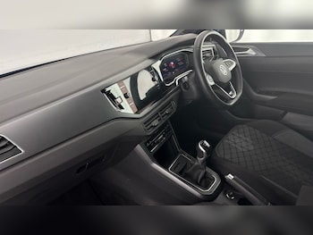 Used Volkswagen Taigo 2023 for sale - 77851550: Photo