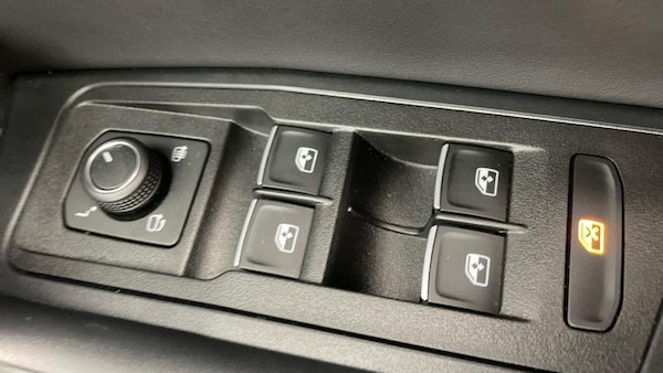 Used Volkswagen T-Roc 2025 for sale - 75349162: Photo 19