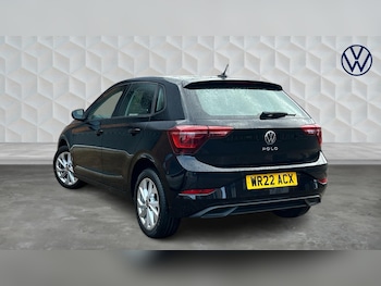 Used Volkswagen Polo 2022 for sale - 77975622: Photo