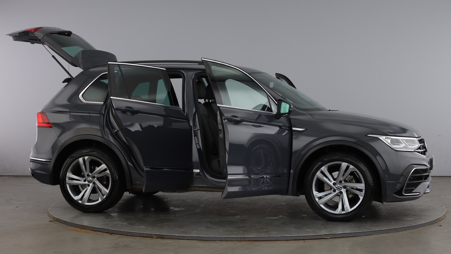 Used Volkswagen Tiguan 2023 for sale - 78067069: Photo 11