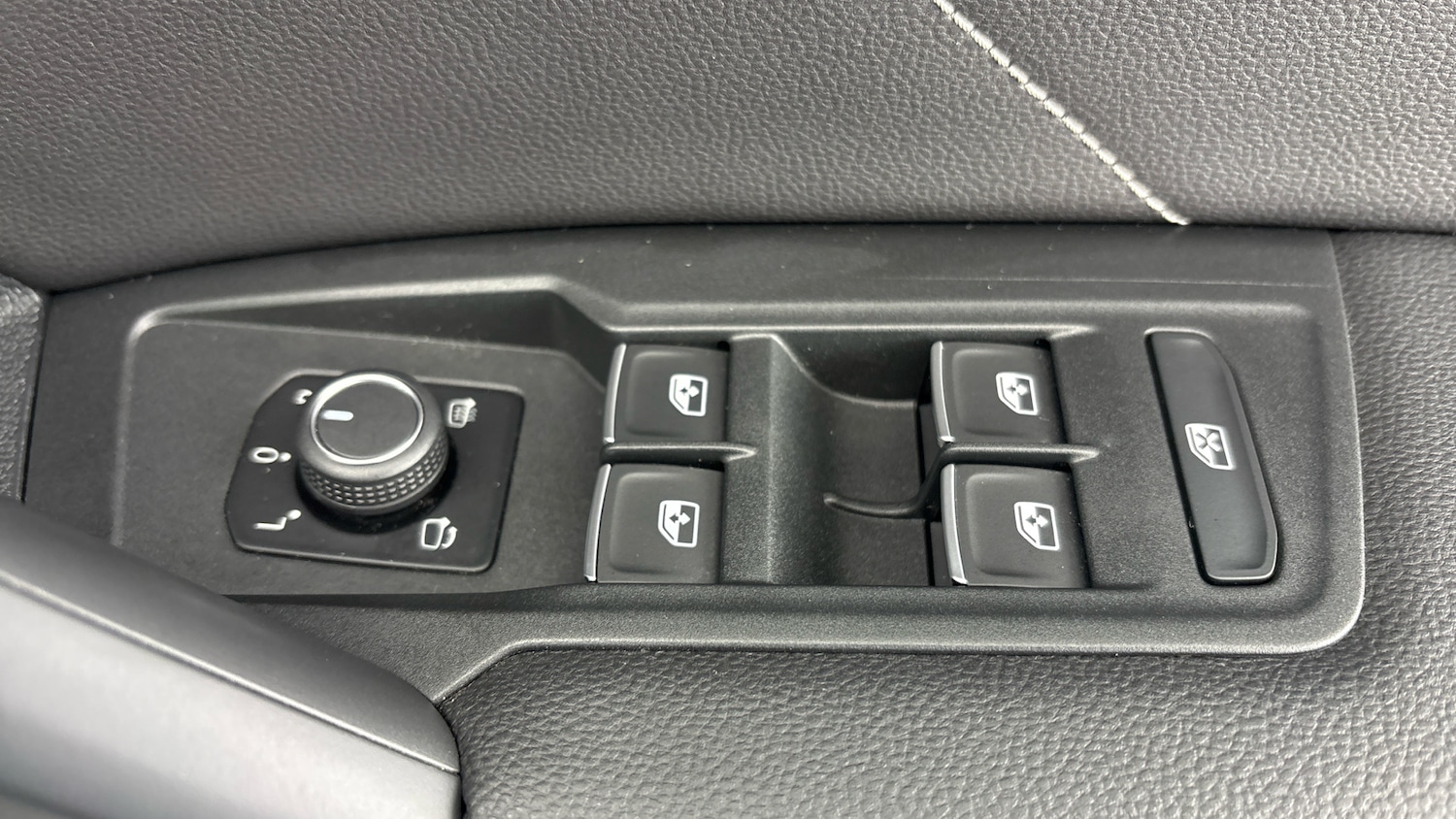 Used Volkswagen Tiguan 2023 for sale - 78067069: Photo 20