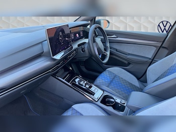 Used Volkswagen Golf 2026 for sale - 77735986: Photo