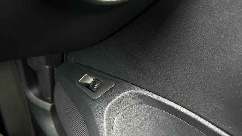 Used Volkswagen T-Roc 2019 for sale - 76703047: Photo 33