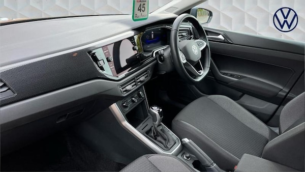 Used Volkswagen Polo 2024 for sale - 75997466: Photo 2