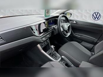 Used Volkswagen Polo 2024 for sale - 75997466: Photo 2