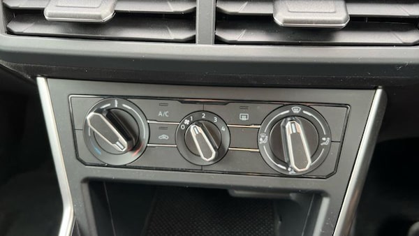 Used Volkswagen Polo 2024 for sale - 75997466: Photo 43
