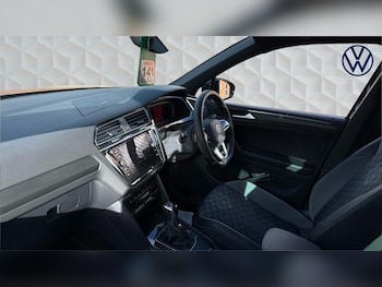 Used Volkswagen Tiguan 2022 for sale - 75632654: Photo