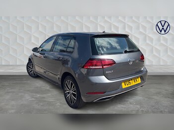 Used Volkswagen Golf 2017 for sale - 78290021: Photo