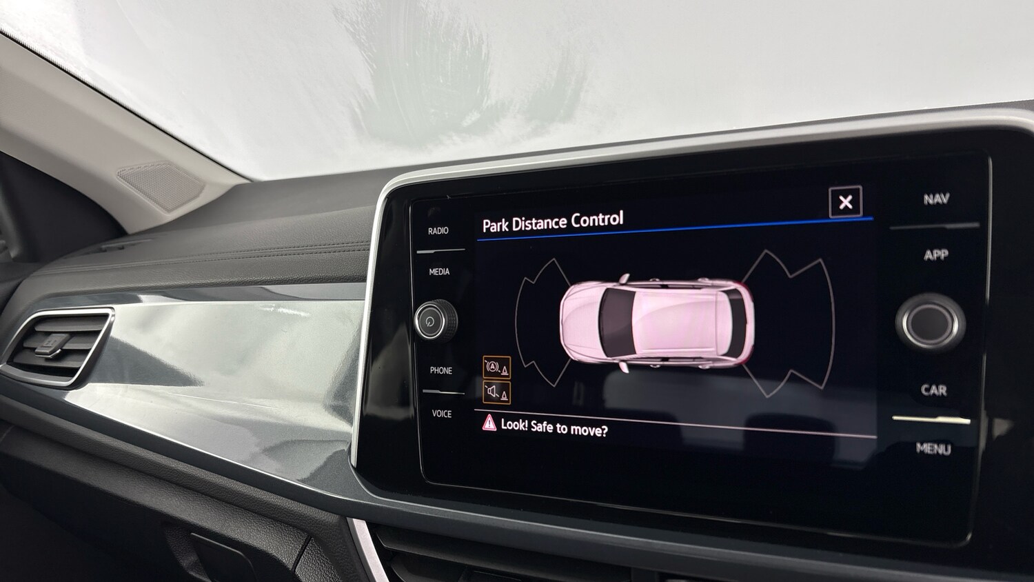 Used Volkswagen T-Roc 2023 for sale - 78155539: Photo 17