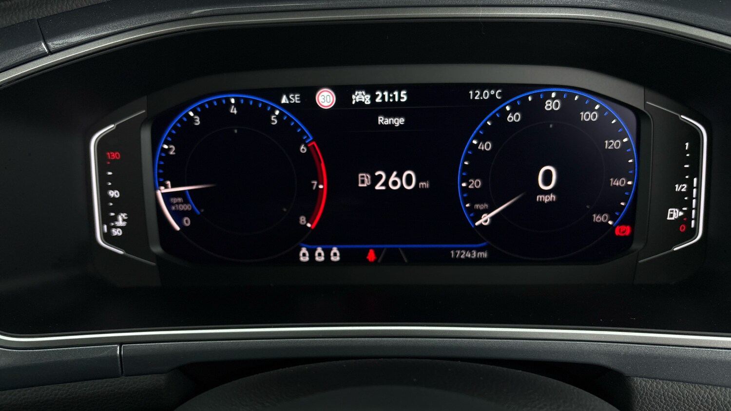 Used Volkswagen T-Roc 2023 for sale - 78155539: Photo 18