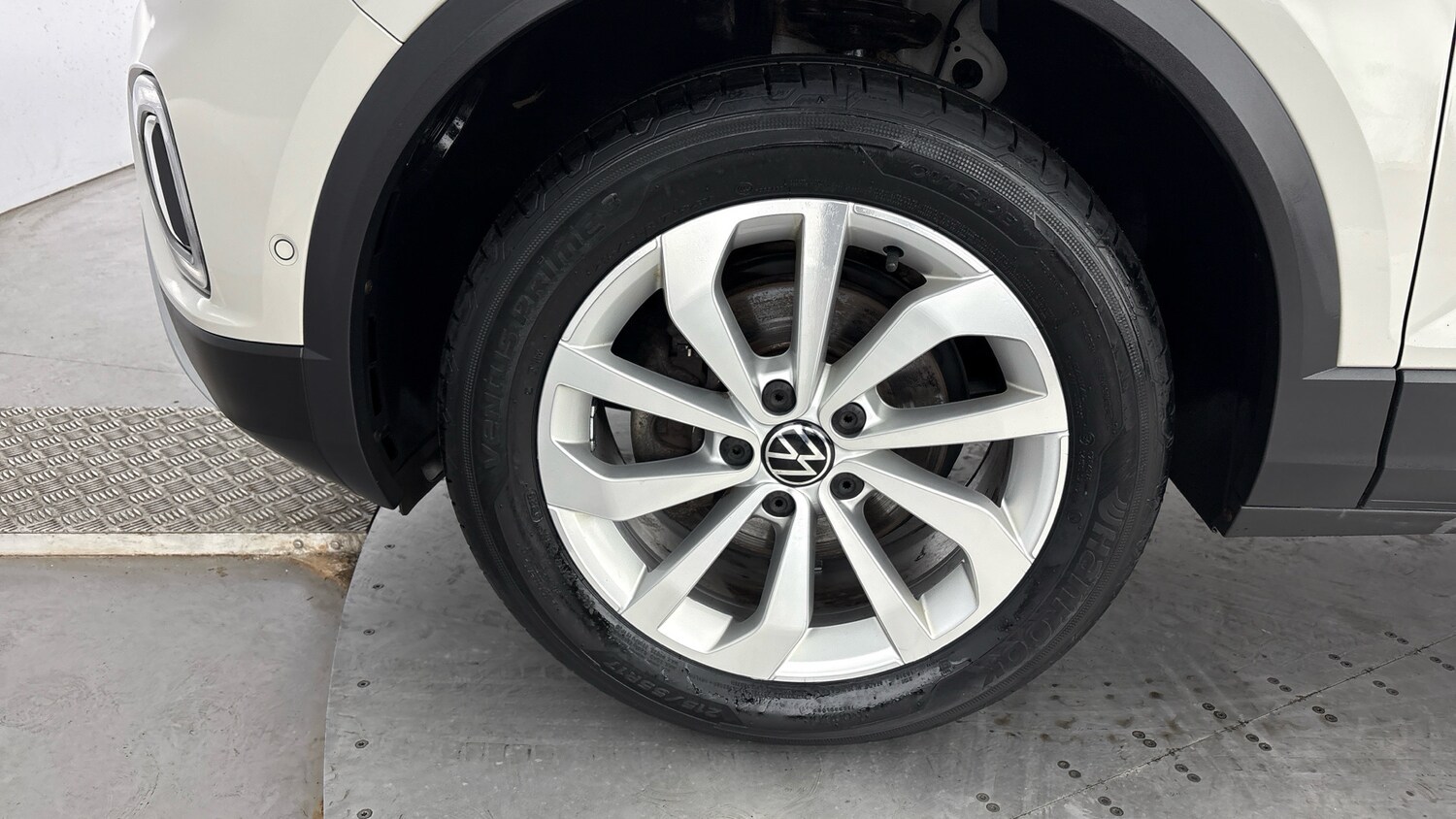 Used Volkswagen T-Roc 2023 for sale - 78155539: Photo 38