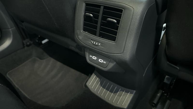 Used Volkswagen T-Roc 2024 for sale - 76972000: Photo 52