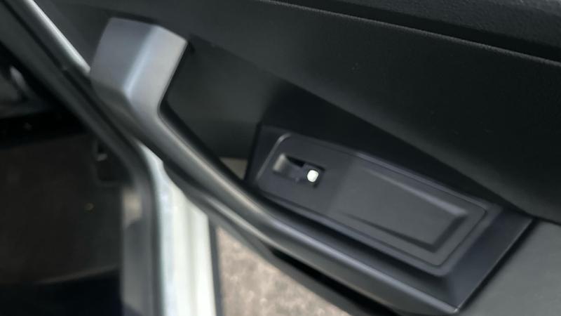 Used Volkswagen T-Roc 2024 for sale - 76972000: Photo 57