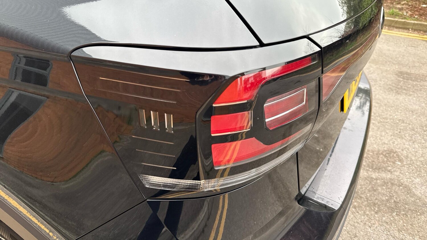 Used Volkswagen T-Cross 2023 for sale - 77813493: Photo 15