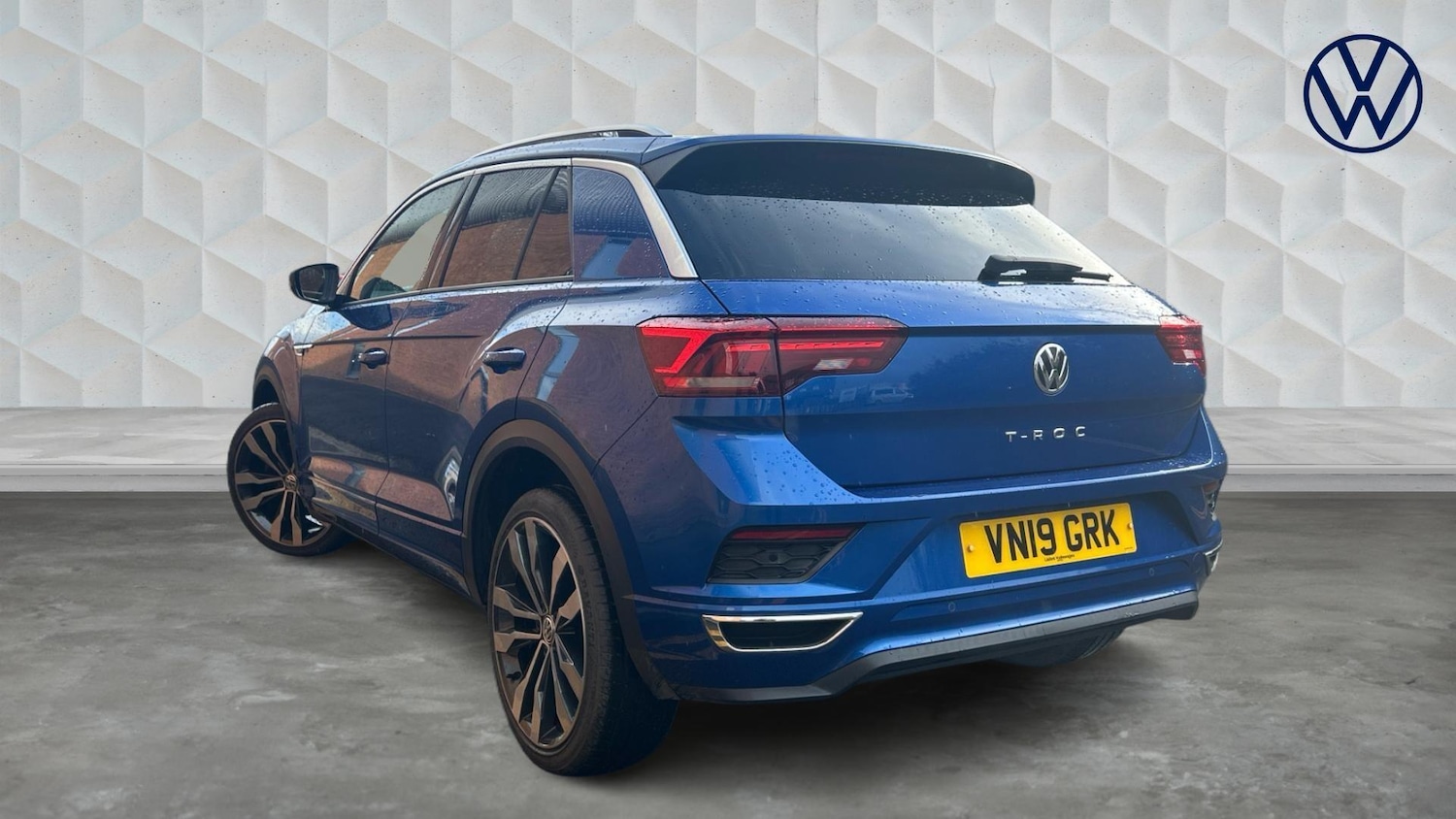 Used Volkswagen T-Roc 2019 for sale - 77506383: Photo 3