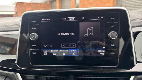 Used Volkswagen T-Roc 2022 for sale - 76079867: Photo 22