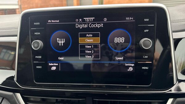 Used Volkswagen T-Roc 2022 for sale - 76079867: Photo 32