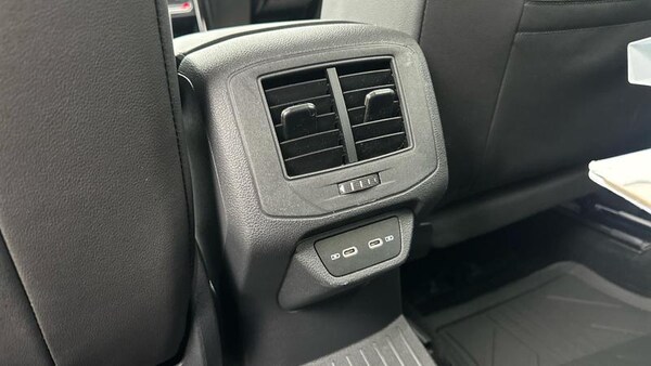 Used Volkswagen T-Roc 2022 for sale - 76079867: Photo 65