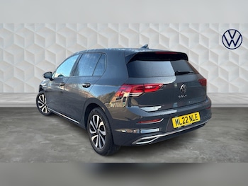 Used Volkswagen Golf 2022 for sale - 77890111: Photo