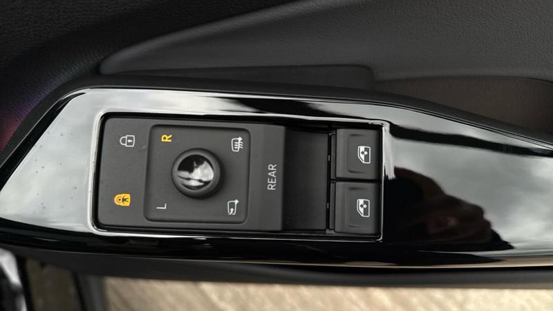 Used Volkswagen ID.4 2025 for sale - 76862478: Photo 21