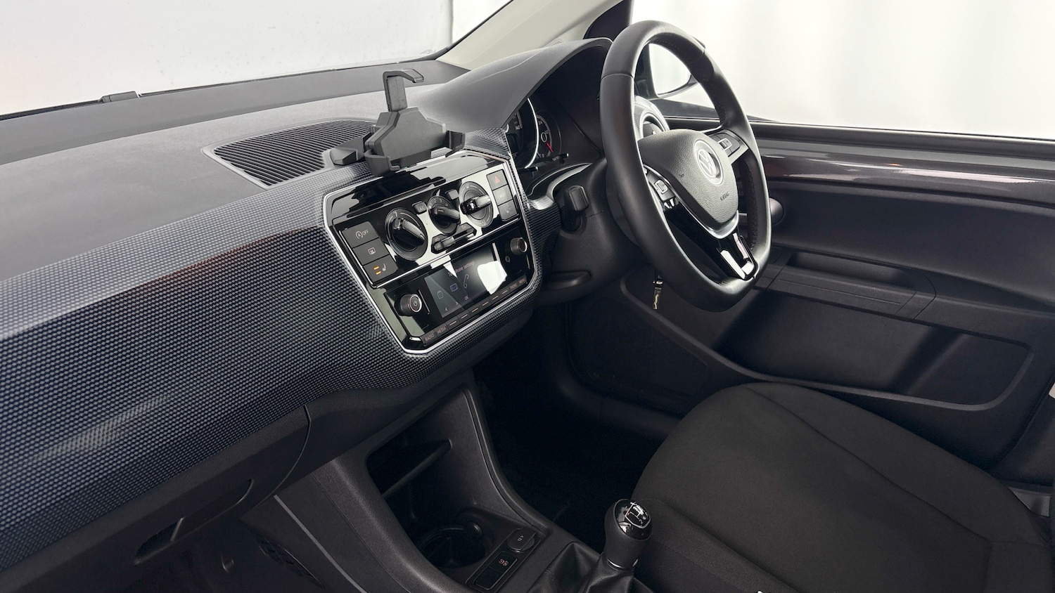 Used Volkswagen up! 2022 for sale - 78155540: Photo 2