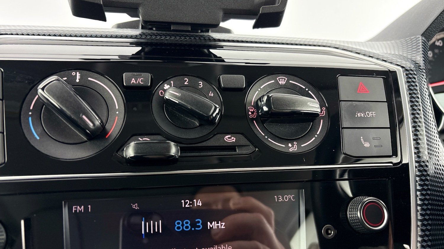 Used Volkswagen up! 2022 for sale - 78155540: Photo 26