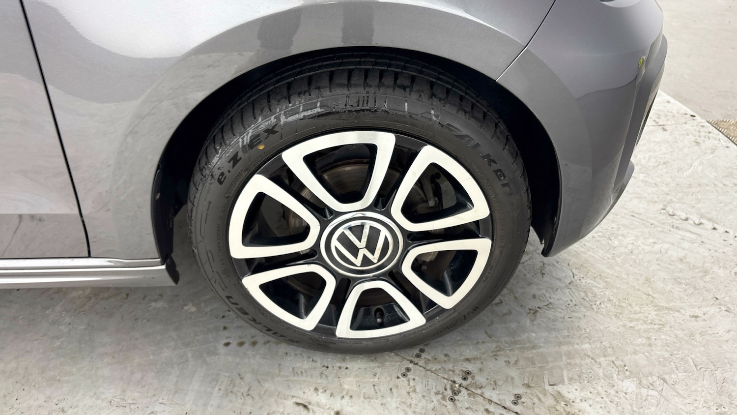 Used Volkswagen up! 2022 for sale - 78155540: Photo 5
