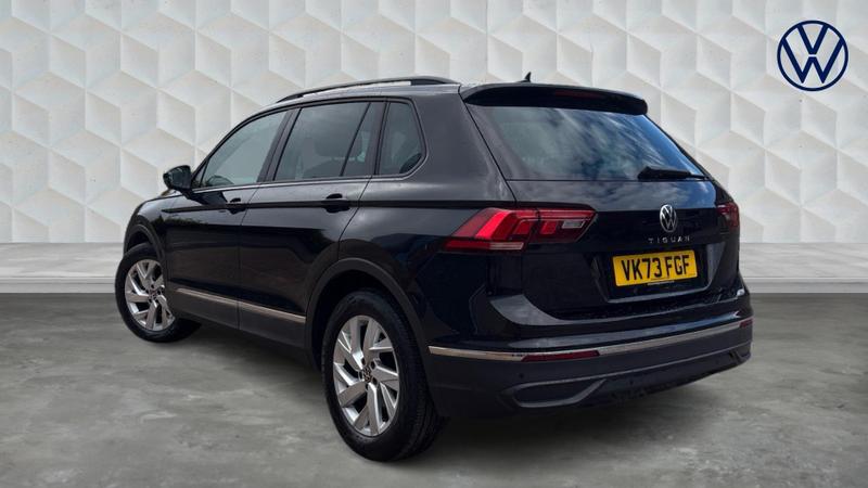 Used Volkswagen Tiguan 2023 for sale - 76008554: Photo 3