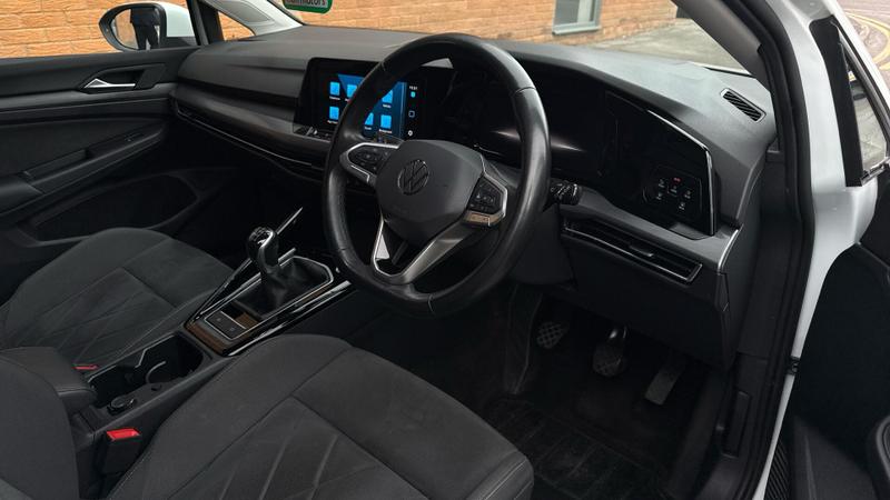 Used Volkswagen Golf 2023 for sale - 76933568: Photo 30