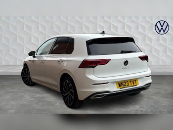 Used Volkswagen Golf 2023 for sale - 76933568: Photo