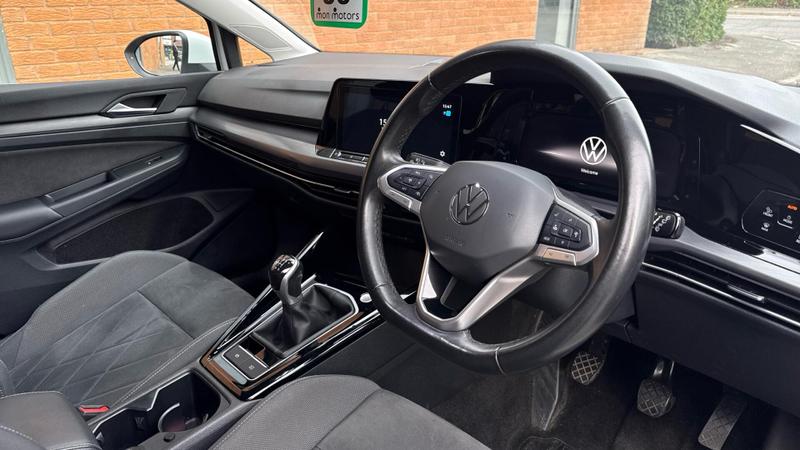 Used Volkswagen Golf 2023 for sale - 76933568: Photo 6