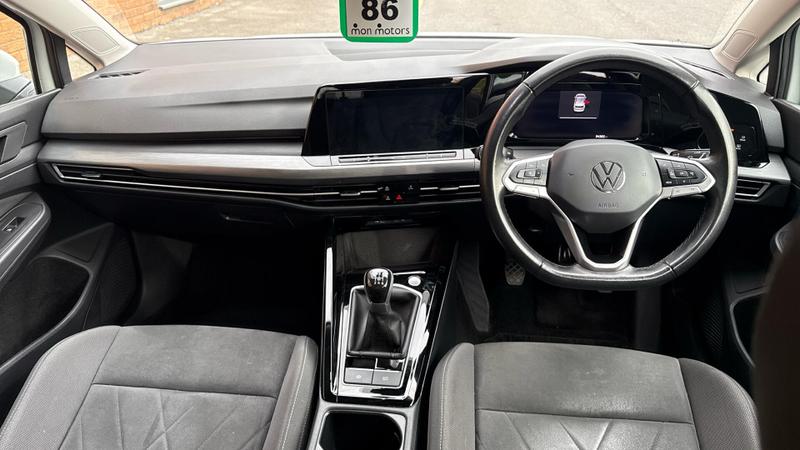 Used Volkswagen Golf 2023 for sale - 76933568: Photo 8