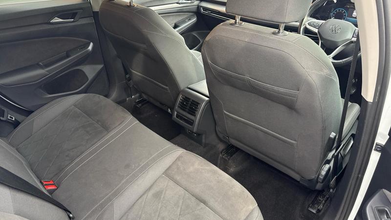 Used Volkswagen Golf 2023 for sale - 76933568: Photo 9