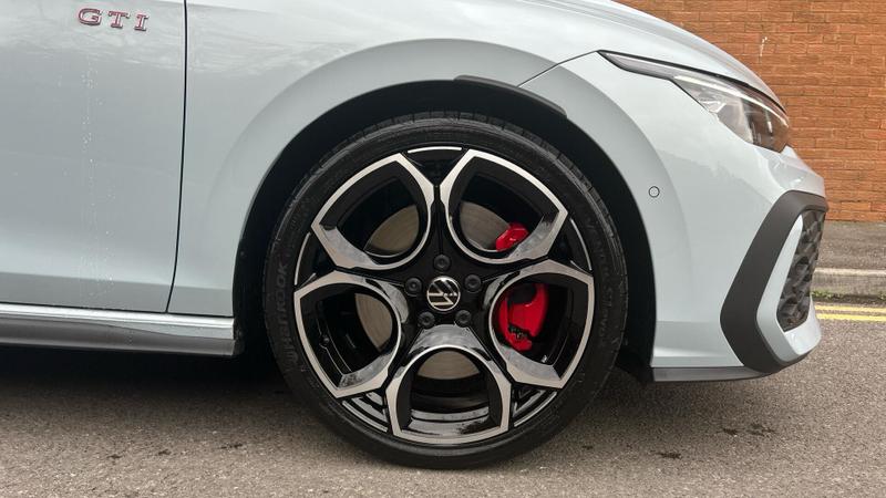 Used Volkswagen Golf 2025 for sale - 77301095: Photo 5