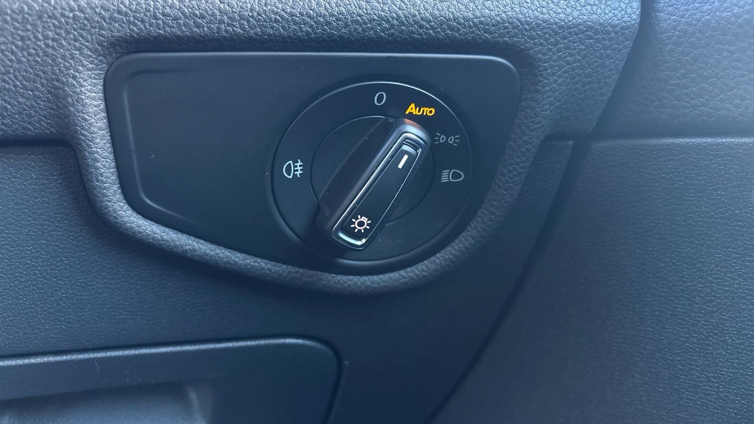 Used Volkswagen Touran 2022 for sale - 77938302: Photo 24