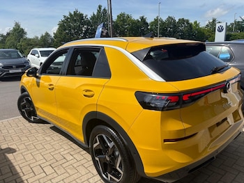 Used Volkswagen T-Roc undefined for sale - 78820971: Photo